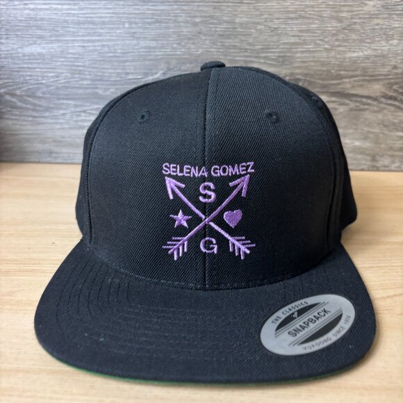 Selena Gomez Hat Cap Snap Back Black Purple Adjustable - Picture 2 of 9